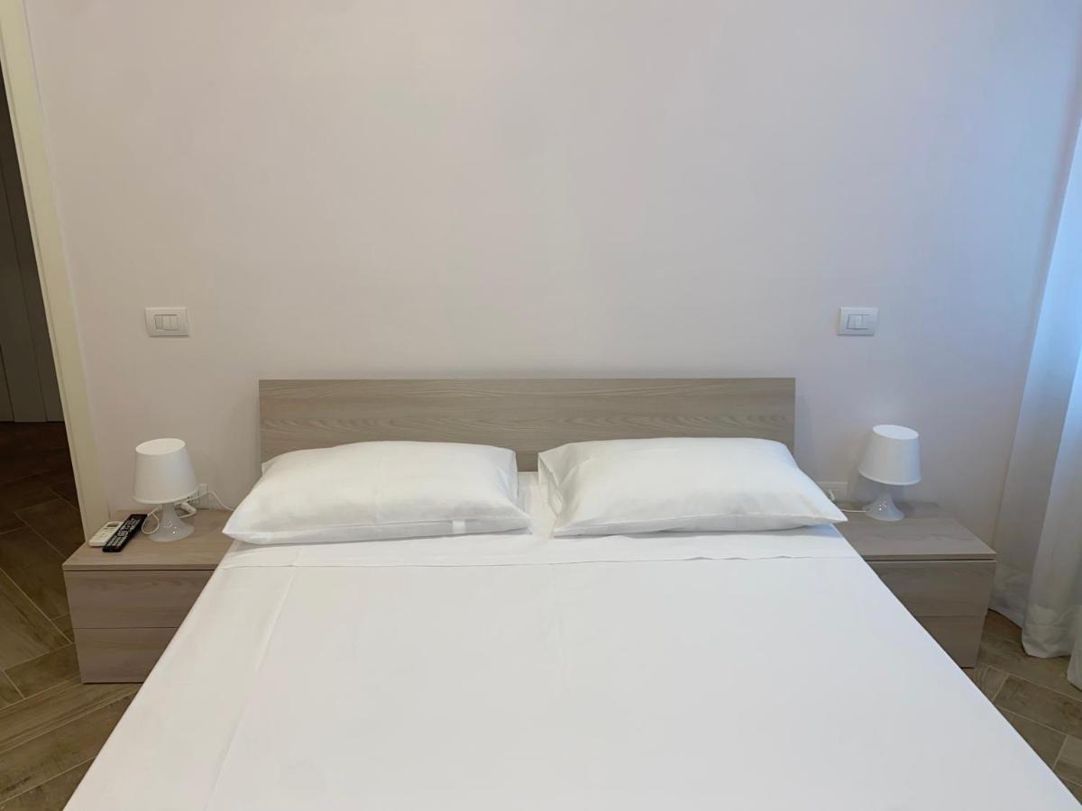 דירות נאפולי Casa Daniela מראה חיצוני תמונה