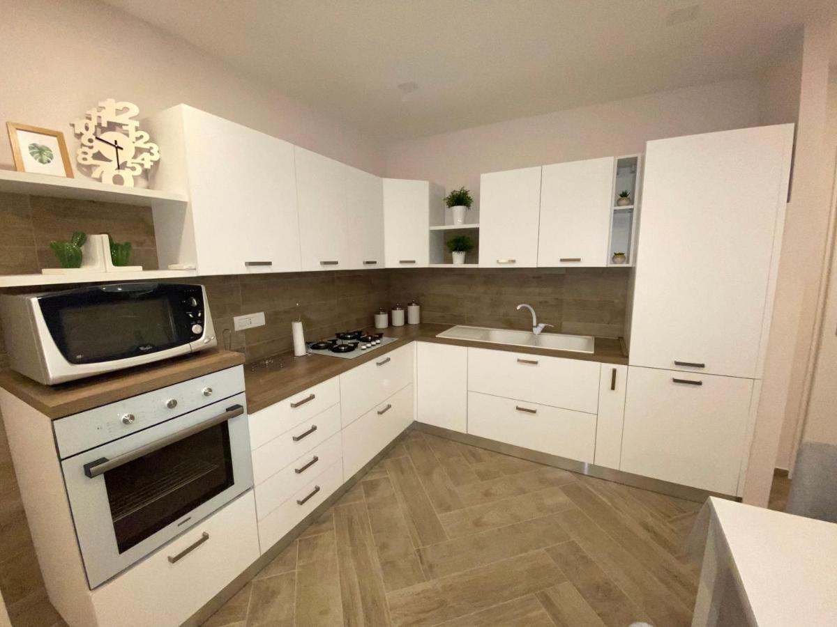 דירות נאפולי Casa Daniela מראה חיצוני תמונה