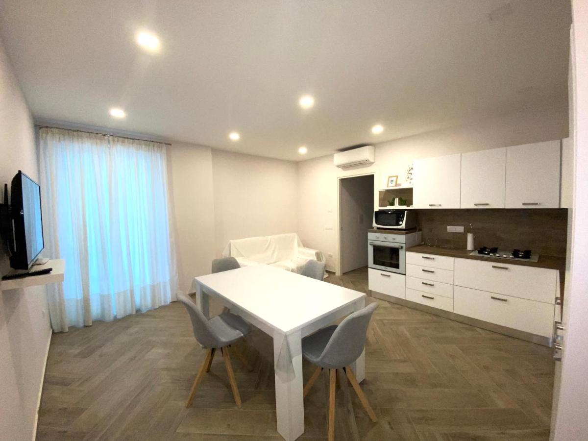דירות נאפולי Casa Daniela מראה חיצוני תמונה