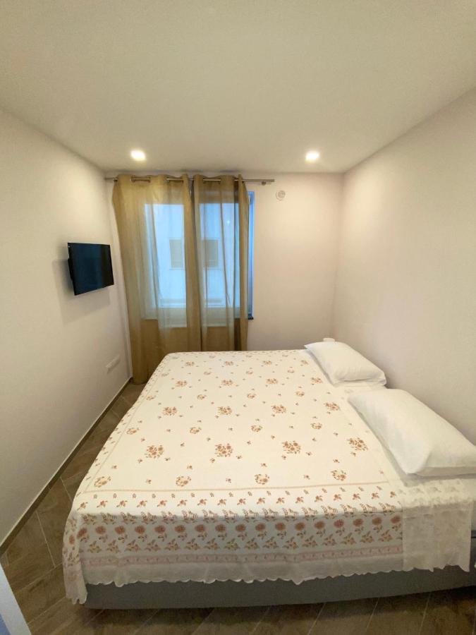 דירות נאפולי Casa Daniela מראה חיצוני תמונה